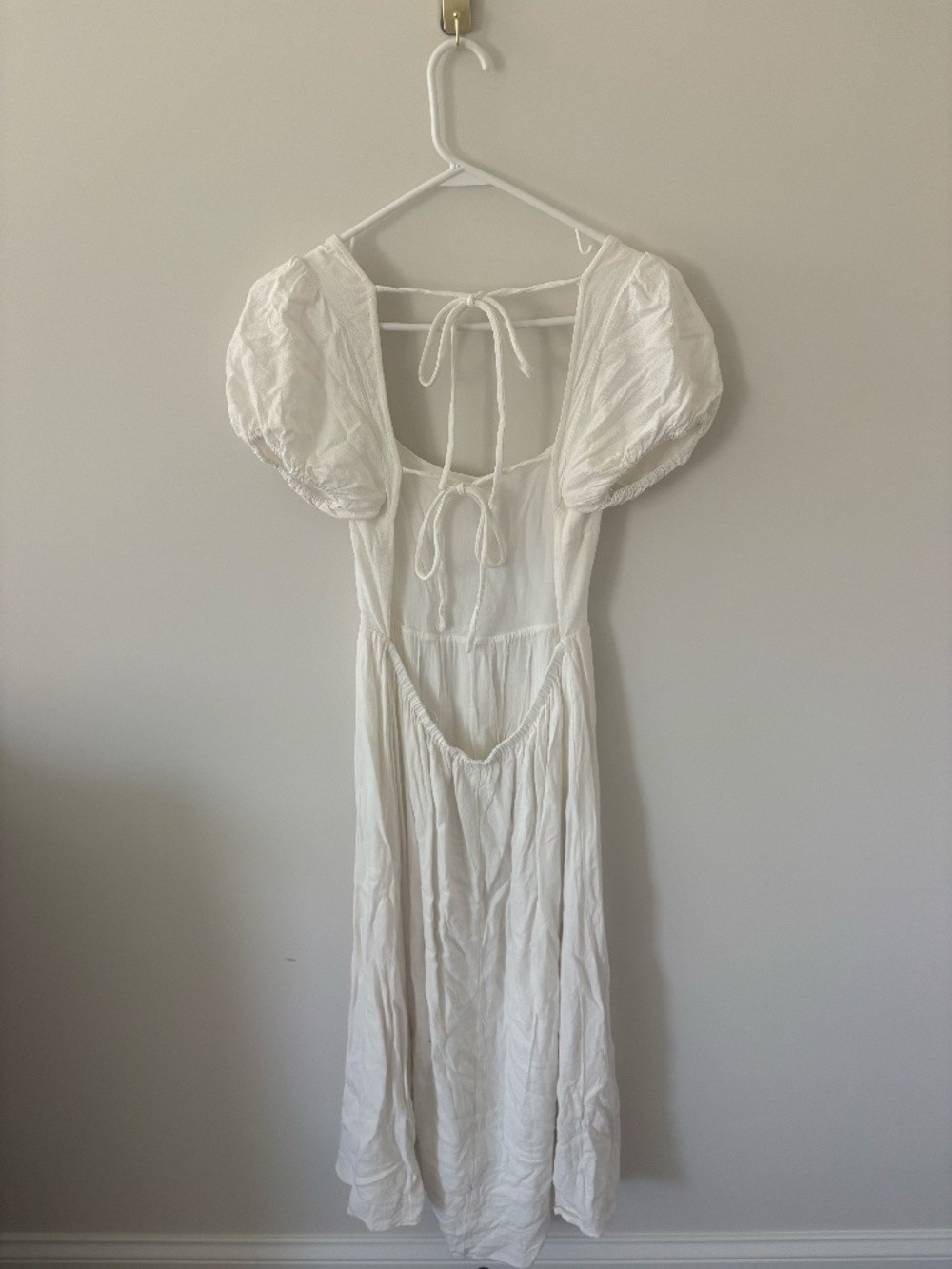 Endless Blu August Midi Dress - White Linen - Open Back - Worth Collective - Picture 4 of 5